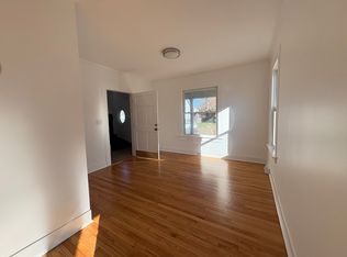 434 Washington Ave #1, West Haven, CT 06516
