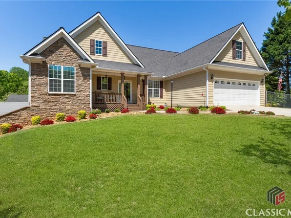 70 Emily Forest Way, Pendergrass, GA 30607