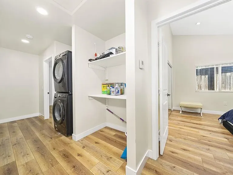 7519 Graves Ave — Photo 14