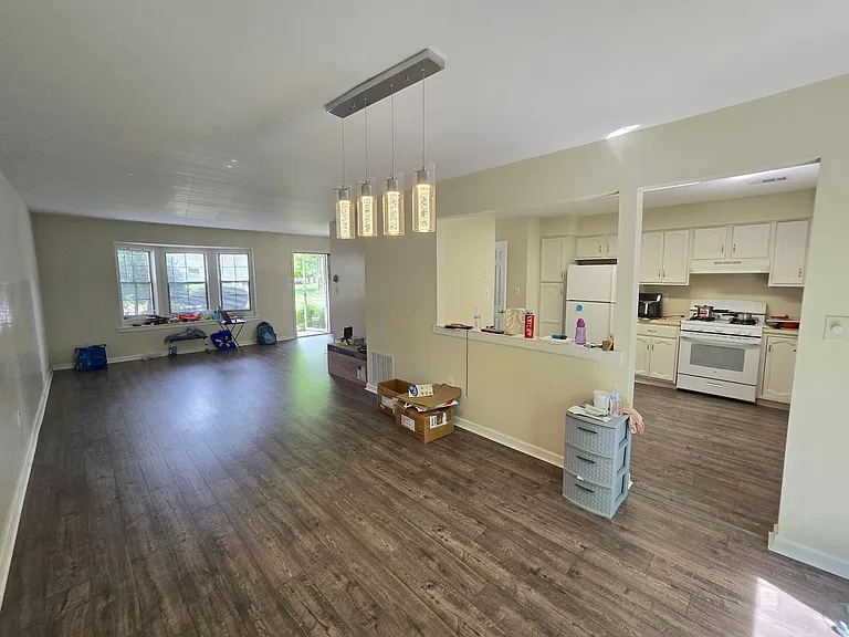 3706 Cricket Cir — Photo 4