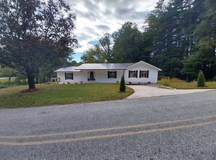 360 Connestee Rd, Brevard, NC 28712