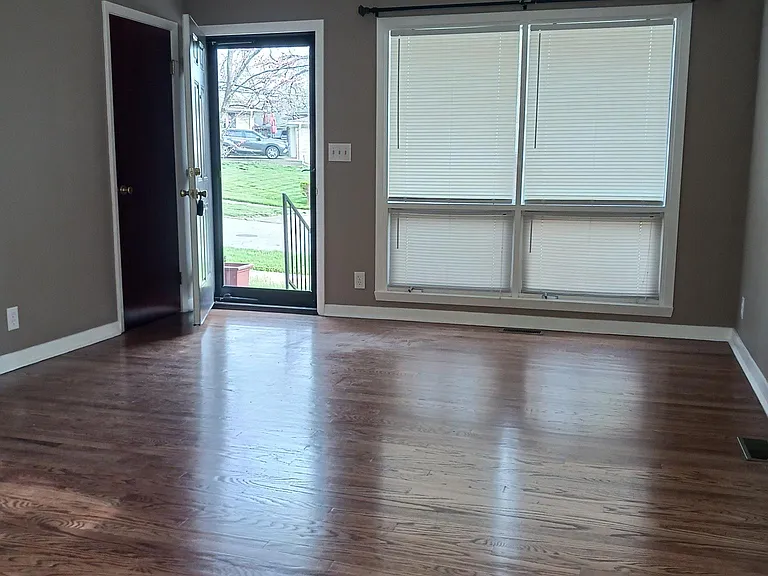 4307 Winnrose Way — Photo 4