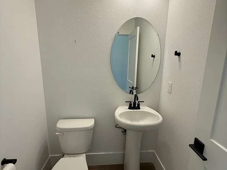 17820 SW Maiden Ct — Photo 4