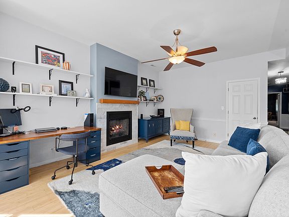 4th image of 4405 S Lake Park Ave #2