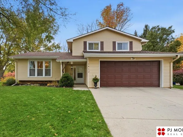 1412 N 147th Plz, Omaha, NE 68154