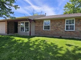 209 S Hillcrest Dr, Germantown, OH 45327