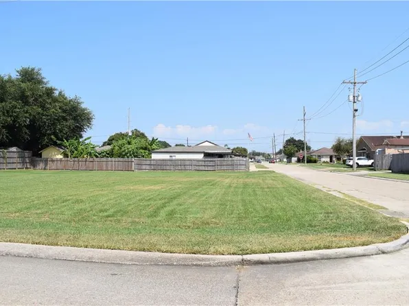 3200 Maine Ave, Kenner, LA 70065