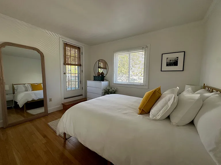 50 Webster St #2B — Photo 7