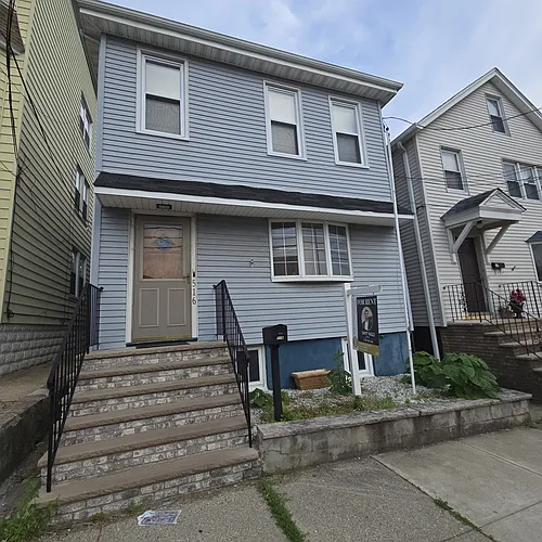 516 Forest St #1 Photo 1 516 Forest St #1 Photo 1