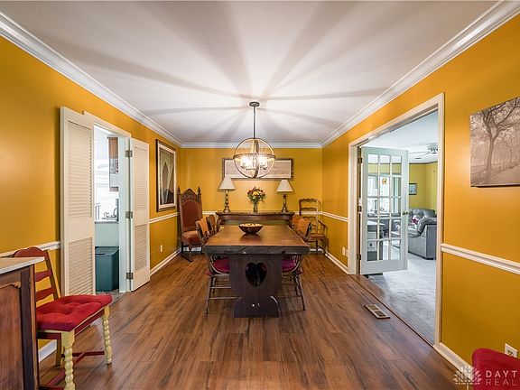 3rd image of 5654 Anne Ln