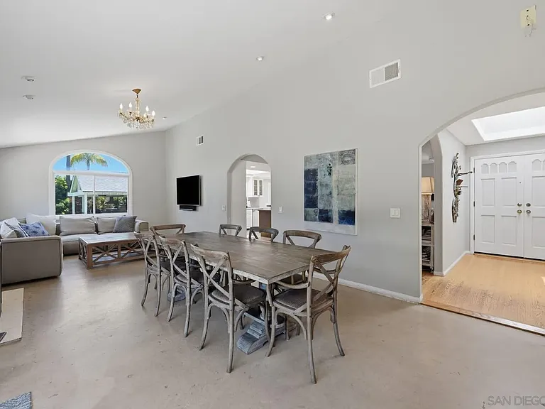 420 Bell Ranch Rd — Photo 6