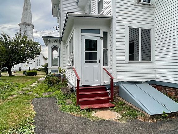 Rear entrance from driveway