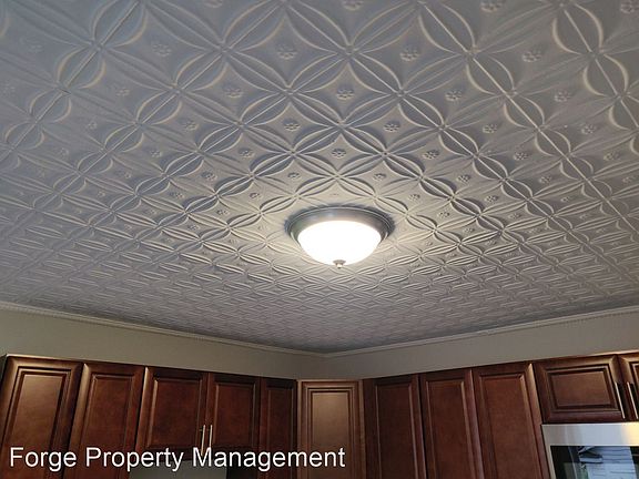 4th image of 9 Cleveland Ave #1