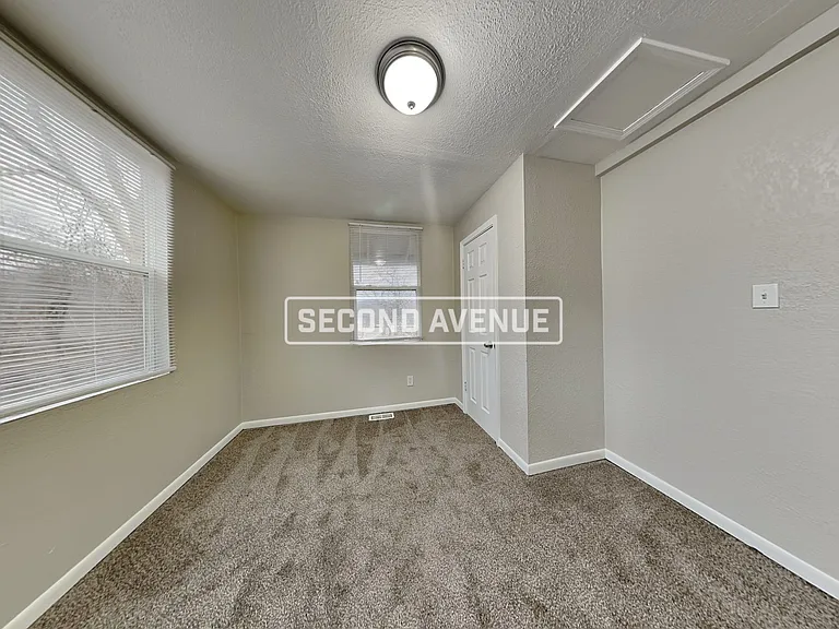 3820 E 69th Ter — Photo 12
