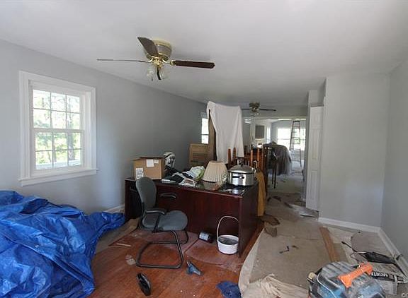 2nd image of 9121 Pine Hill Dr