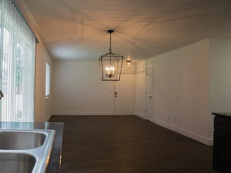 Trails End Apartments — Photo 14
