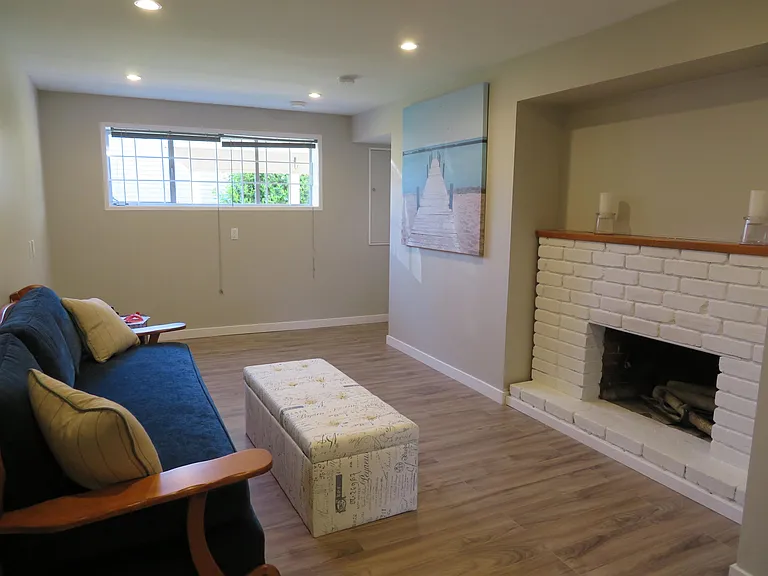 120 Jacobs Rd — Photo 3