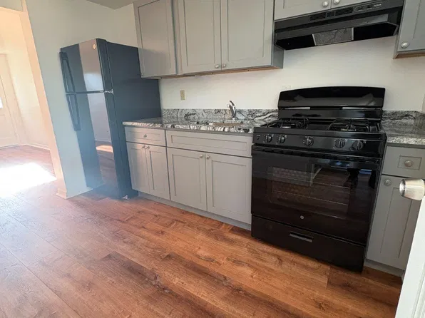 71 S Evergreen Ave, Woodbury, NJ