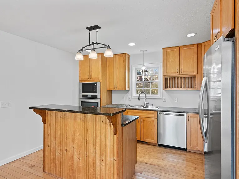 5816 S Bay Shore Dr — Photo 8