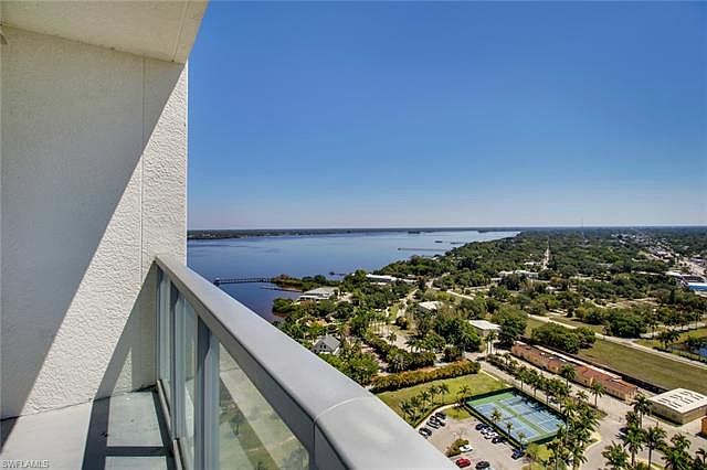 Home For Sale In Oasis