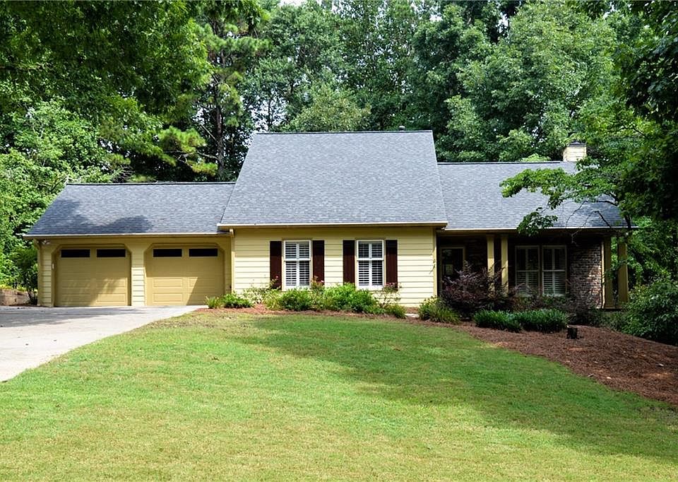 1st image of 3761 Fir Ct