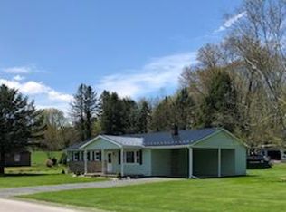 104 Long Ln, Millheim, PA