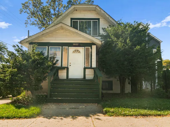 7220 N Hamilton Ave, Chicago, IL 60645