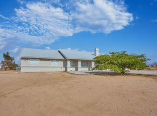 11155 8th Ave, Hesperia, CA 92345