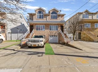85 Glover St, Staten Island, NY