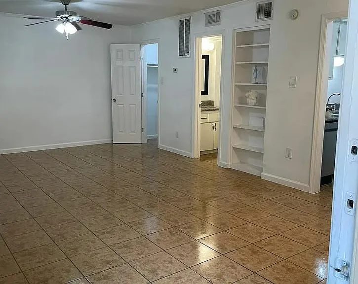 Forest Oaks Apartments — Photo 22