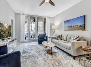 401 Bayfront Pl APT 3204, Naples, FL 34102