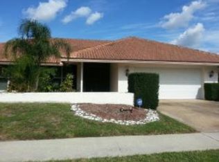 5947 Glenbrook Dr, Boca Raton, FL 33433