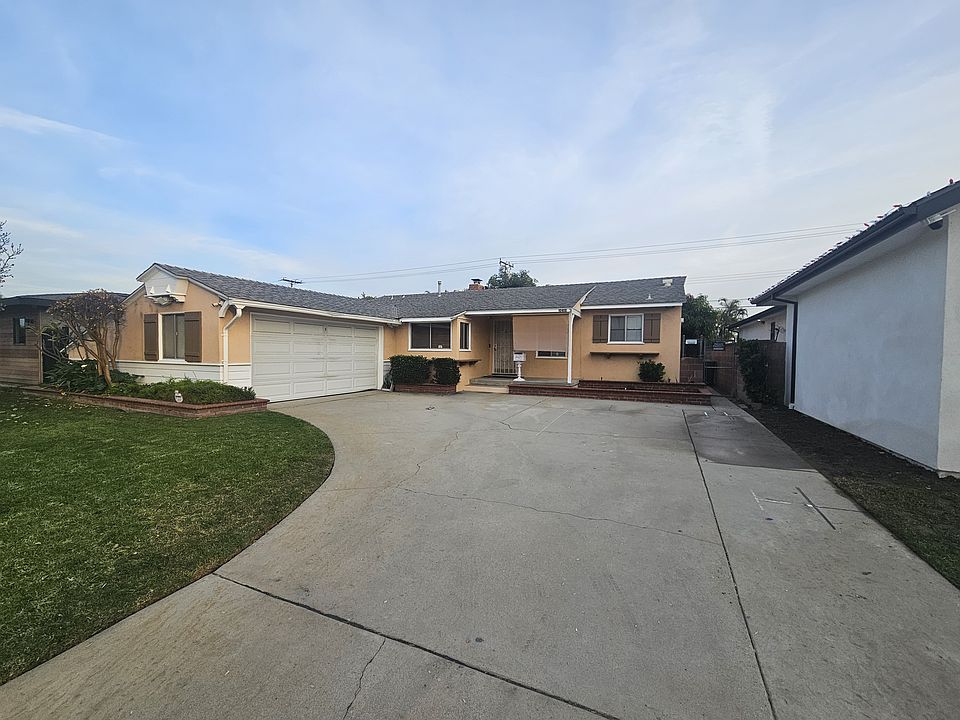 1st image of 10418 Lesterford Ave