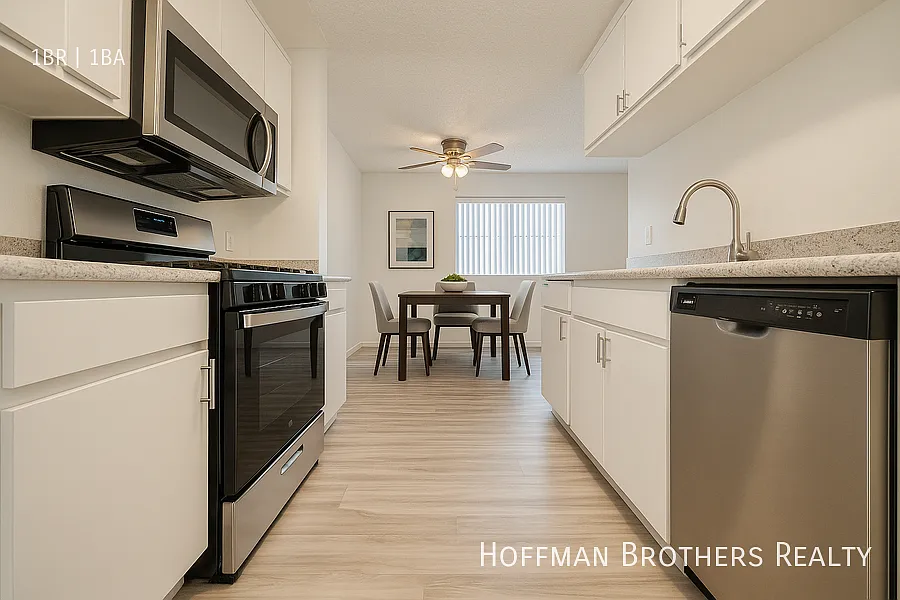 2 bed, $2,060 — Photo 2