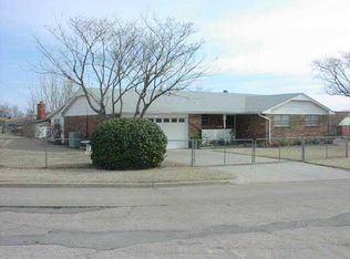 509 Holbrook Dr, El Reno, OK 73036