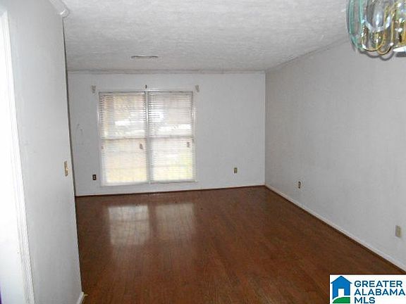 4th image of 1708 12th Pl S