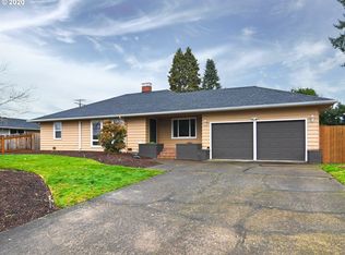 582 Pinedale Ave, Springfield, OR 97477