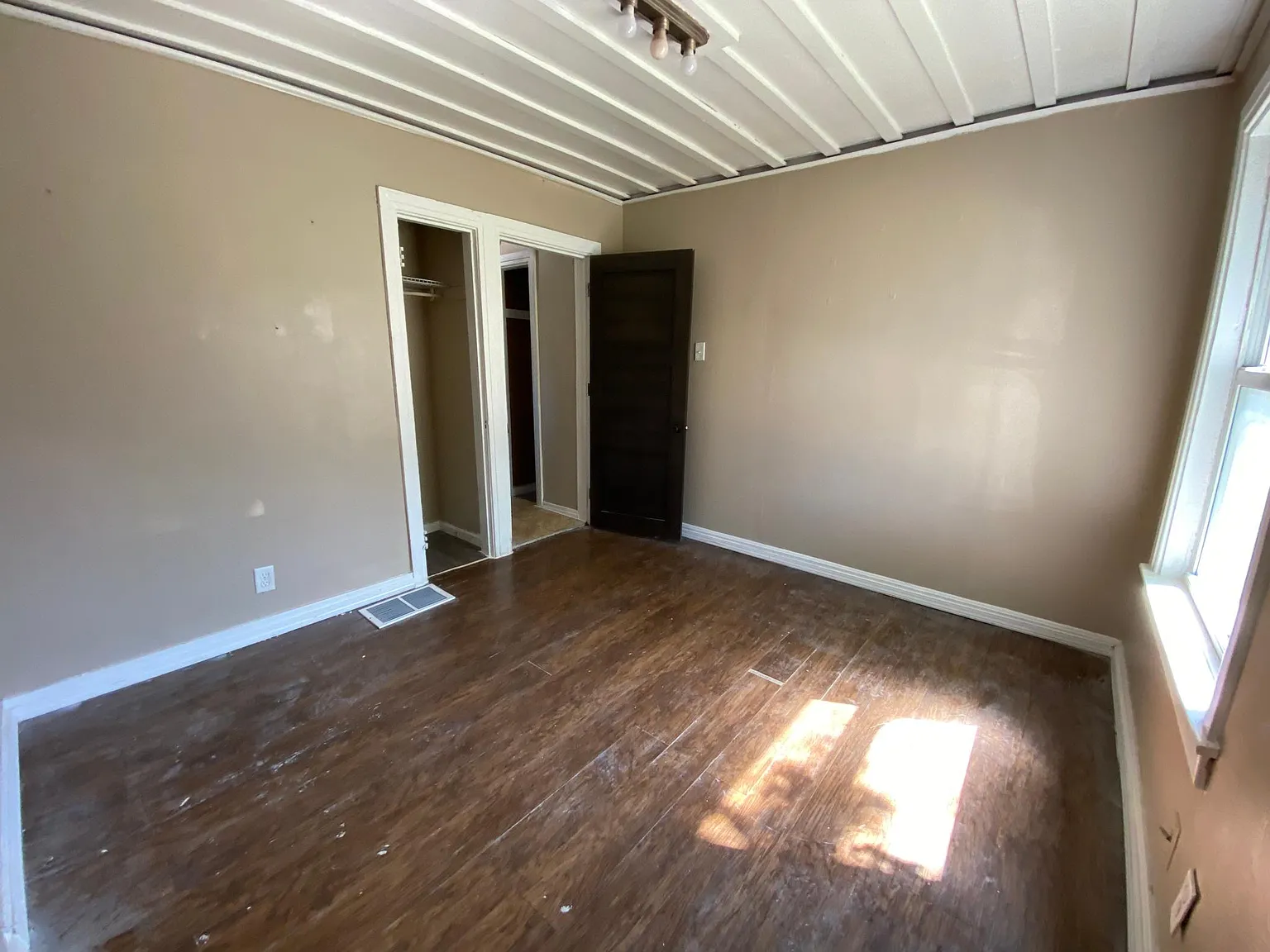 1414 E Tennessee St — Photo 4