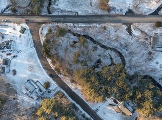 1 Lorraine Metcalf Dr, Wrentham, MA 02093