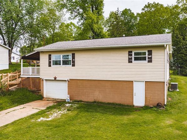 31 Timber Ln, Parkersburg, WV 26104