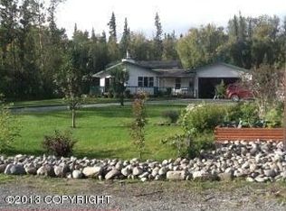 7665 E Rawhide Ln, Palmer, AK 99645