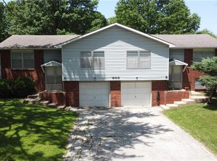 606 NE Lynn St, Lees Summit, MO 64063