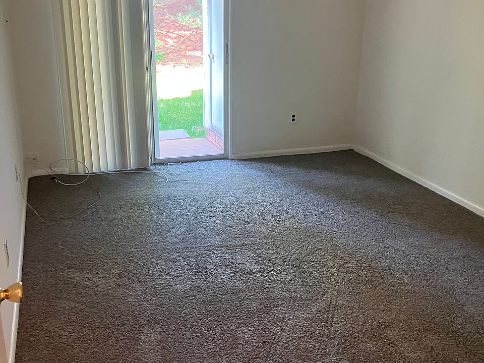 Bedroom #1