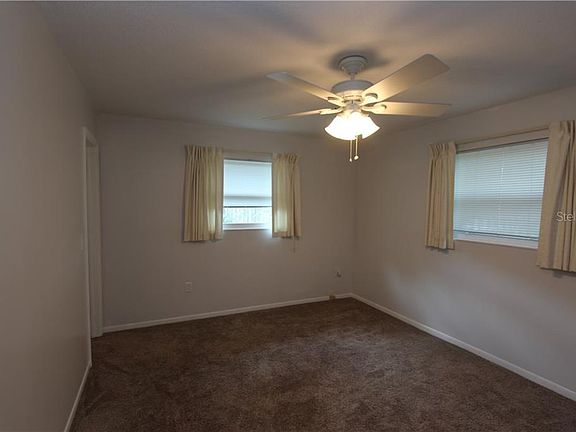 4th image of 328 E Evergreen Ave #328