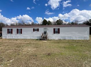 400 Little Dove Rd, Pikeville, NC 27863