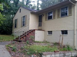 8310 Raven Run Dr, Mechanicsville, VA 23111