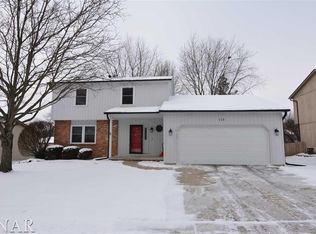 115 Highpoint Rd, Normal, IL 61761