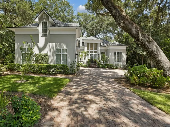 122 Sea Marsh Rd, Fernandina Beach, FL 32034