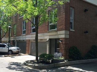 2663 N Greenview Ave, Chicago, IL 60614