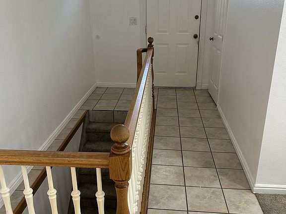 3rd image of 5972 S Roanoke Dr